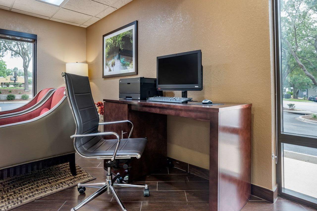 Comfort Suites Tallahassee Capitol - University Area Εξωτερικό φωτογραφία