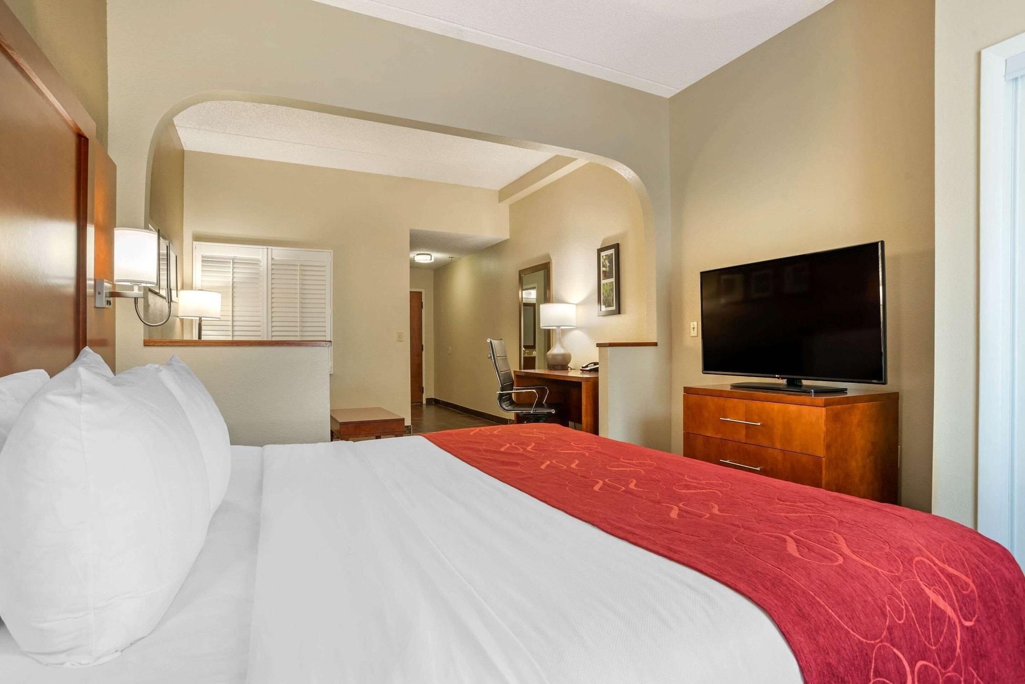 Comfort Suites Tallahassee Capitol - University Area Εξωτερικό φωτογραφία